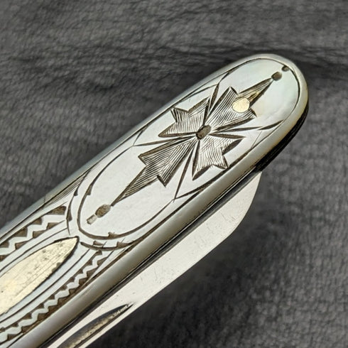 1921 British Antique White Pearl Shell Engraving Handle Pure Silver Blade Folding Pen Knife